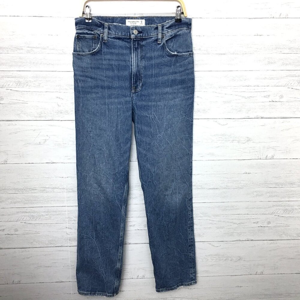 Abercrombie & Fitch Women's Jeans The 90's Straight Ultra High Rise Distressed 8